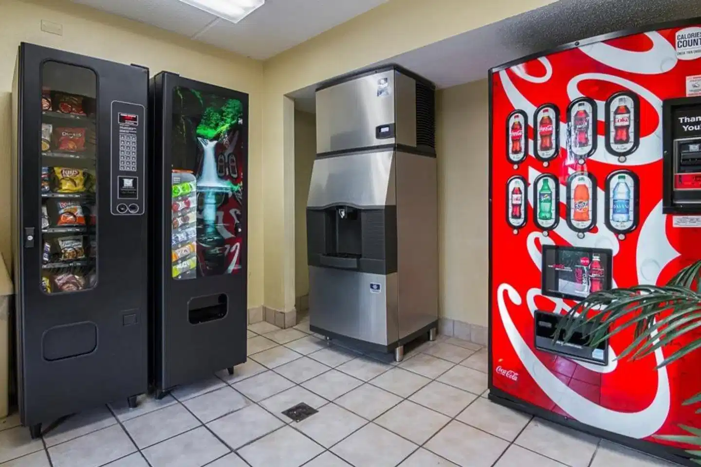 Midpointe Hotel by Rosen Hotels & Resorts Aussenansicht