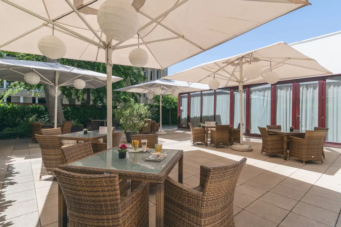 Lion's Garden Hotel Terrasse