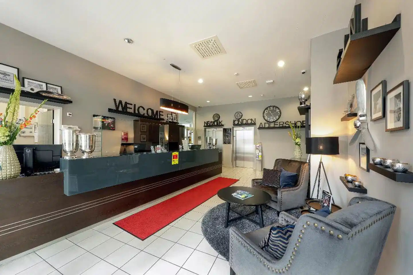 Airporthotel Berlin Adlershof Lobby