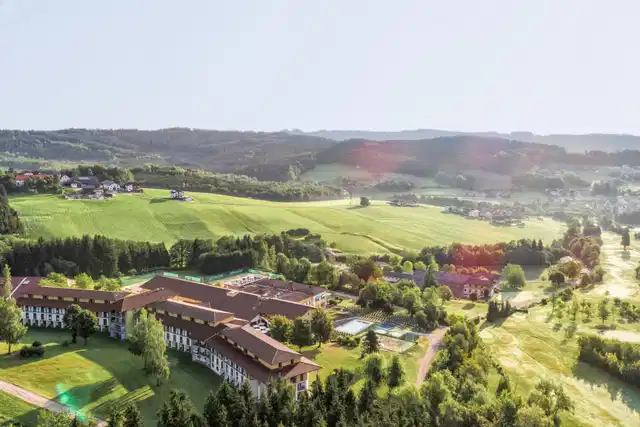 Aldiana Club Ampflwang Aussenansicht