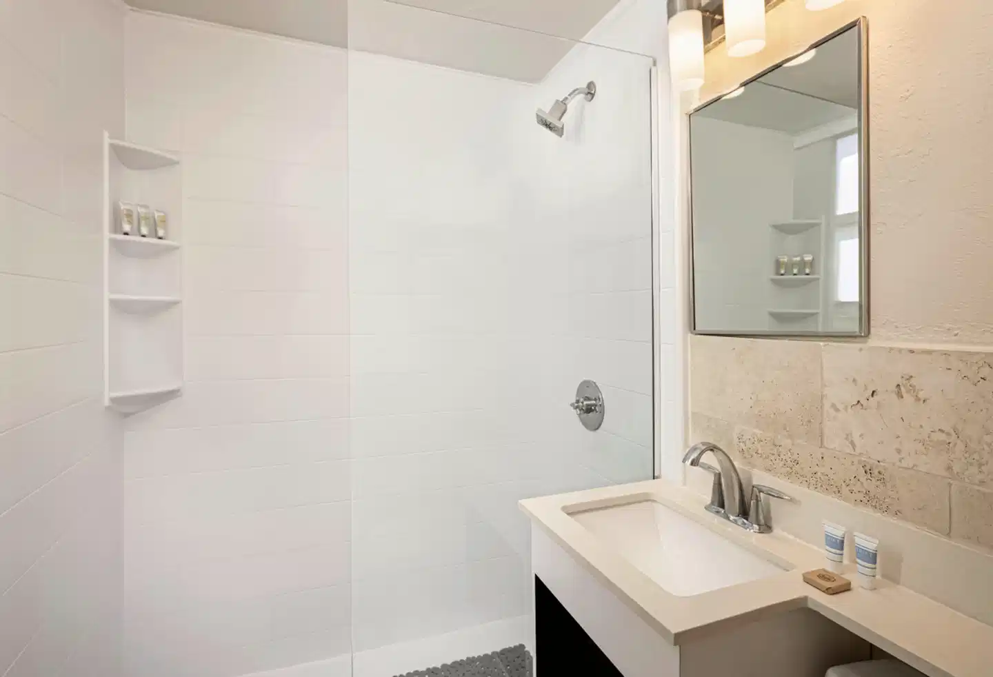 Ocean Five Hotel Miami Badezimmer