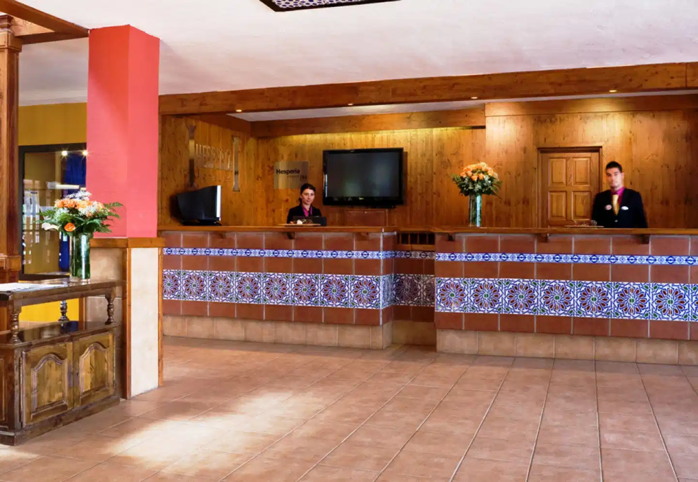 Hesperia Bristol Playa Bar