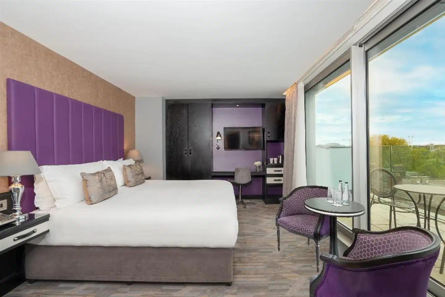 Trinity City Hotel Wohnbeispiel