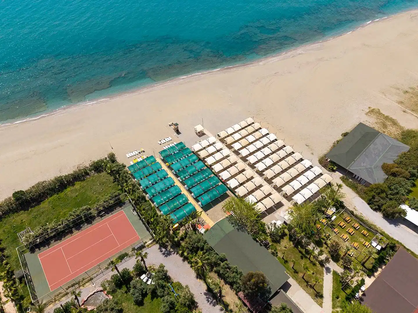 Kaia Coracesium Strand