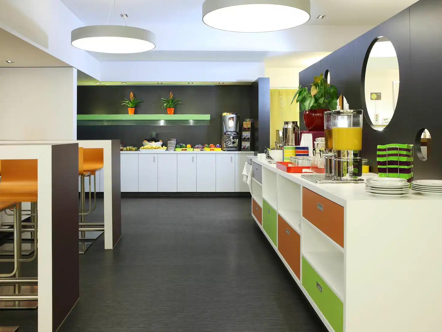 Ibis Styles Luzern City Bar