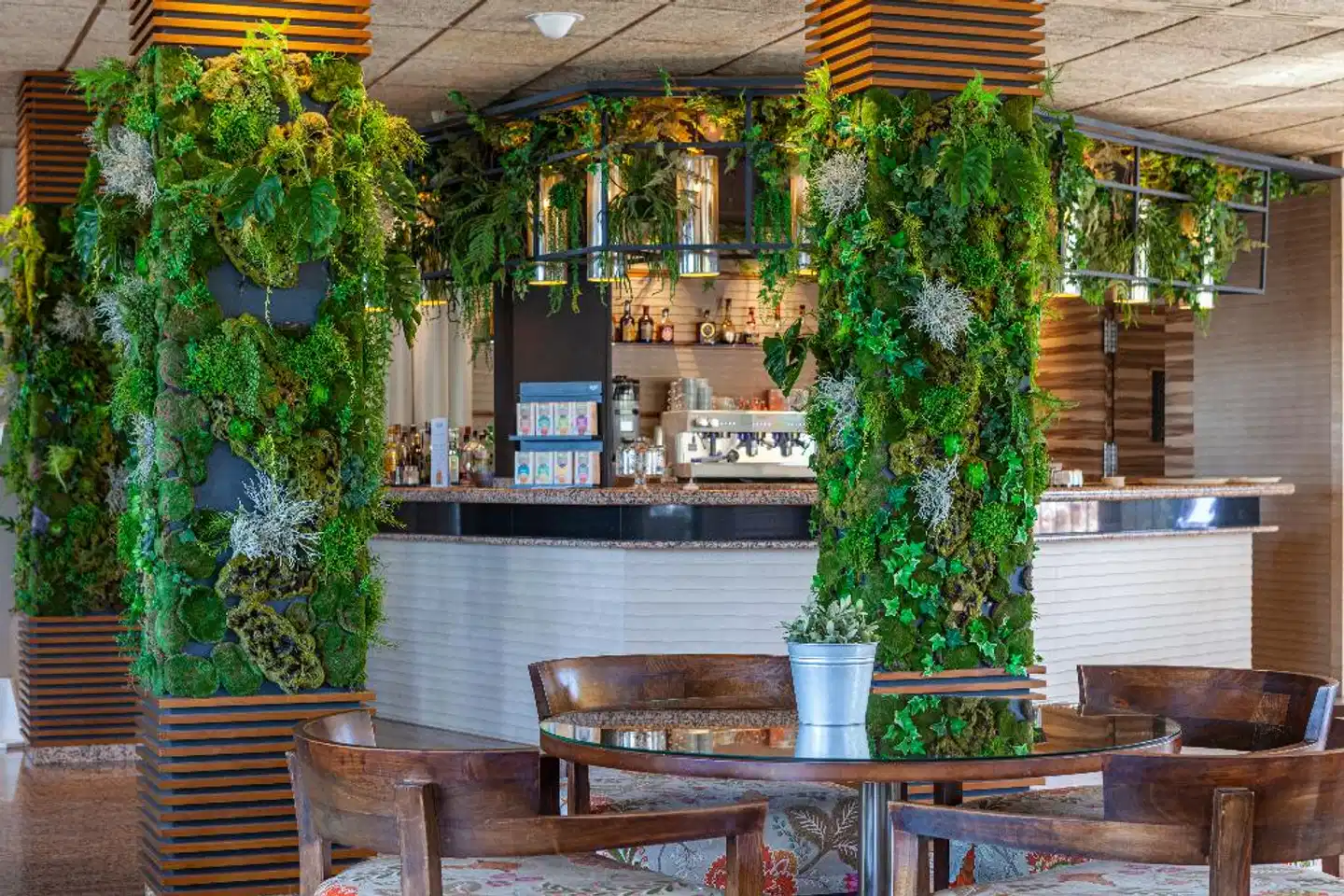 La Laguna Spa & Golf Lobby