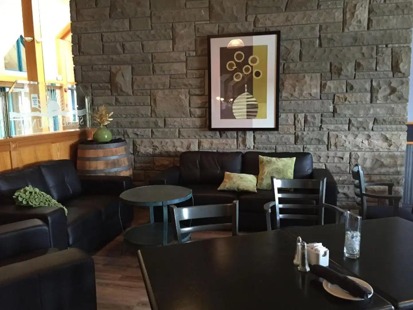 Riverside Resort and Conference Centre Bar