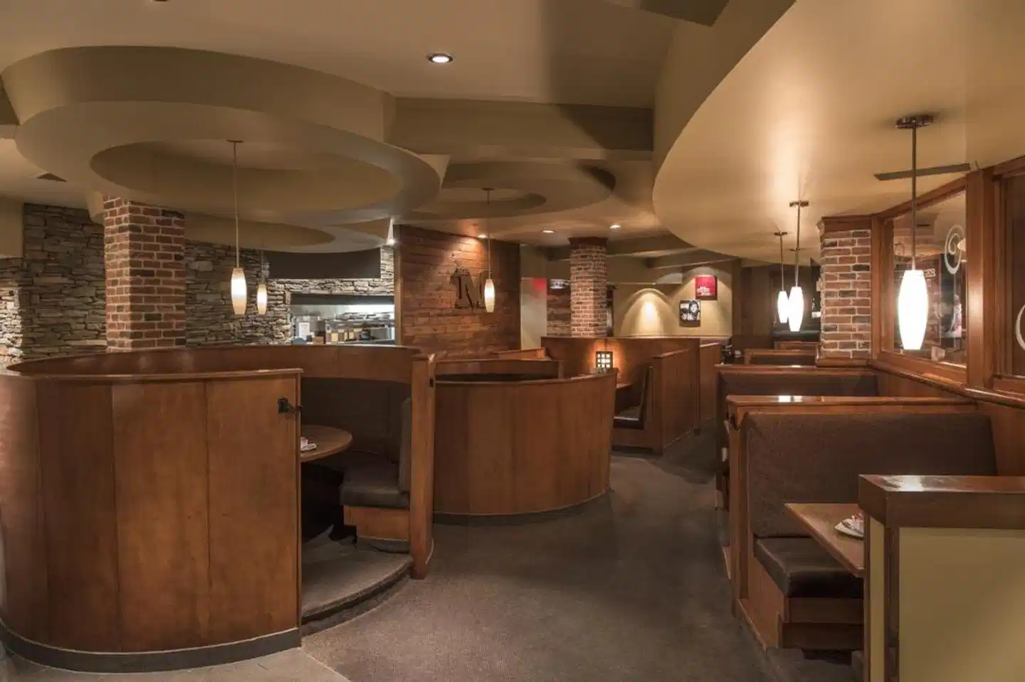 Holiday Inn Lethbridge Bar