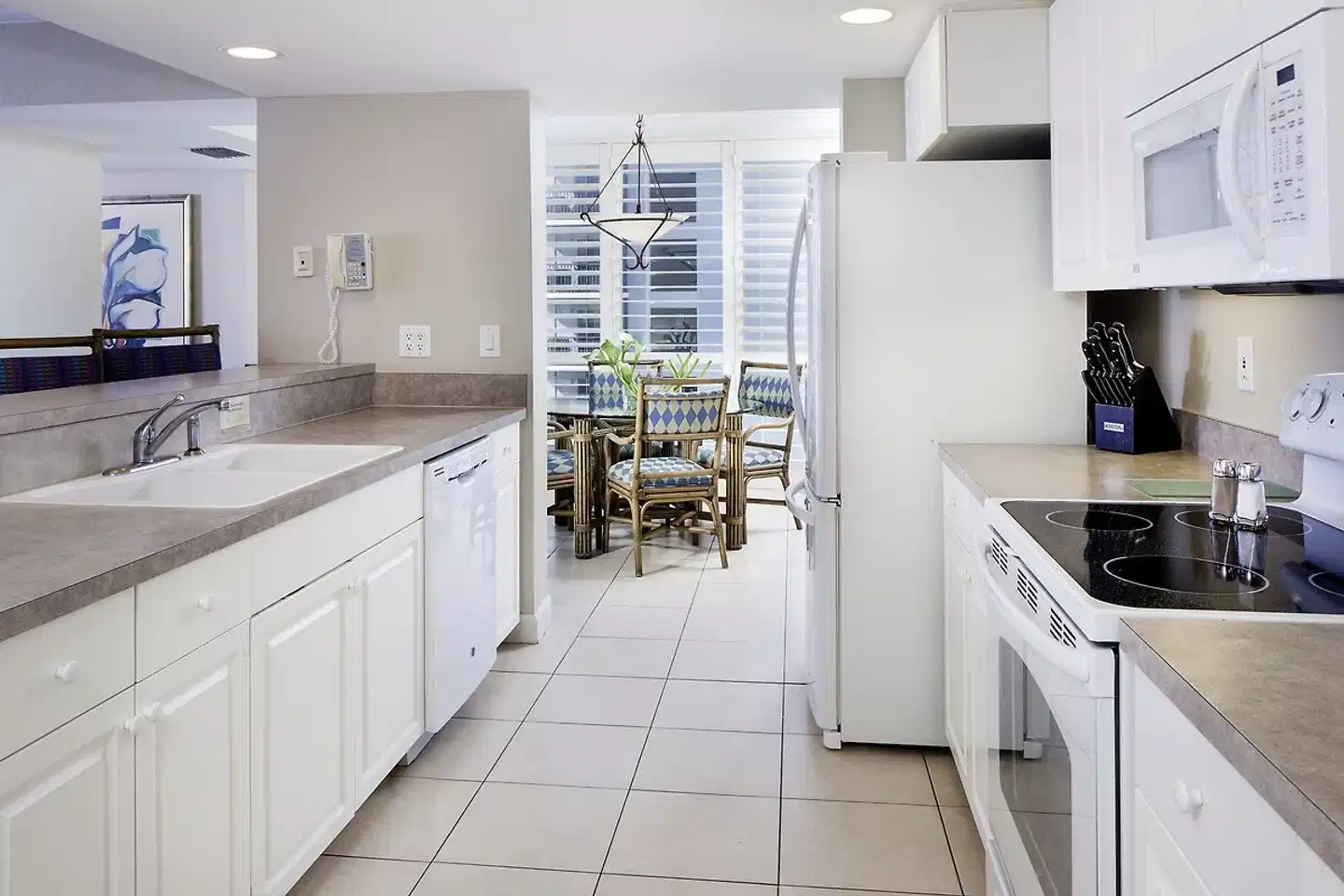 Gullwing Beach Resort Apartments Badezimmer