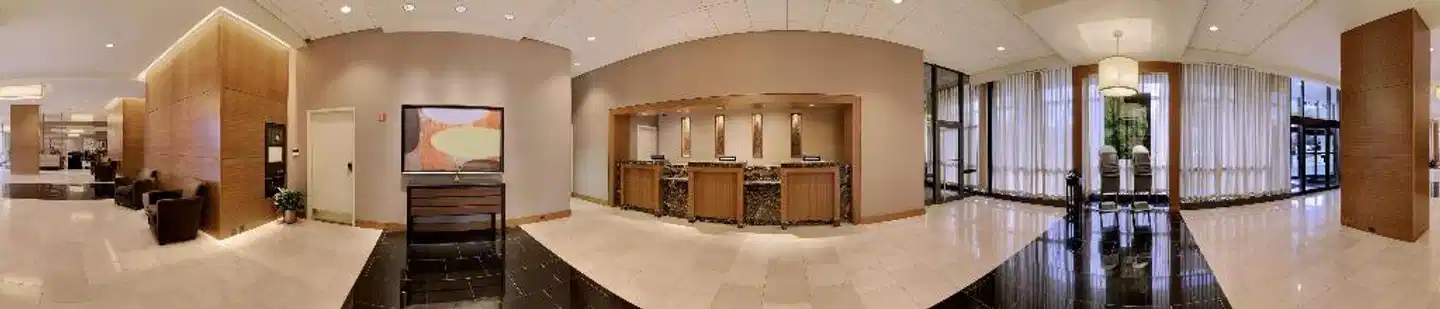 Hilton Hasbrouck Heights / Meadowlands Lobby
