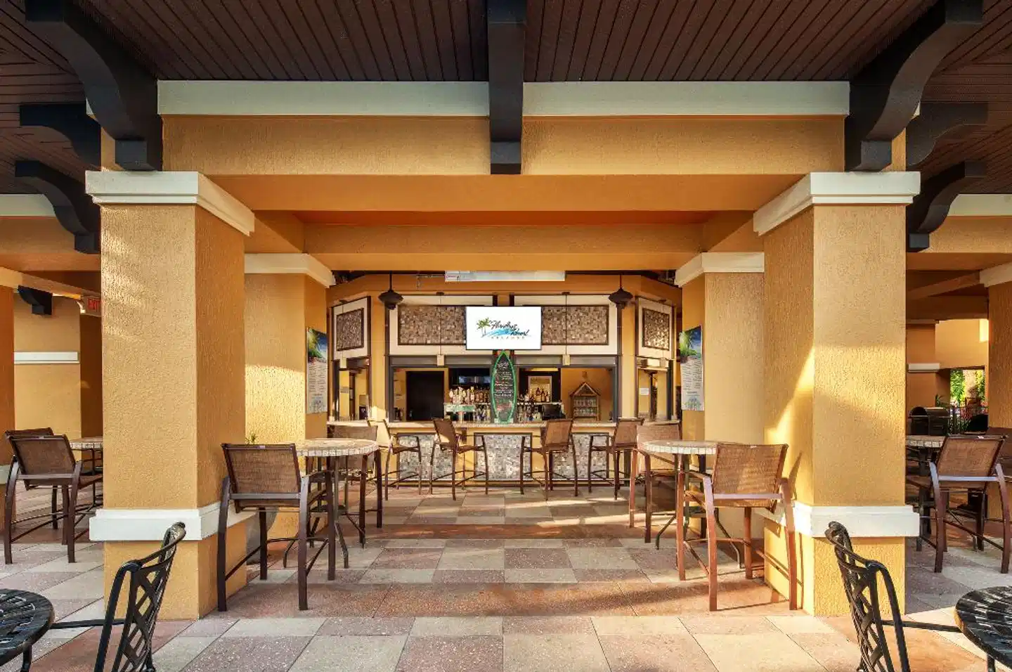 Floridays Resort Orlando Bar