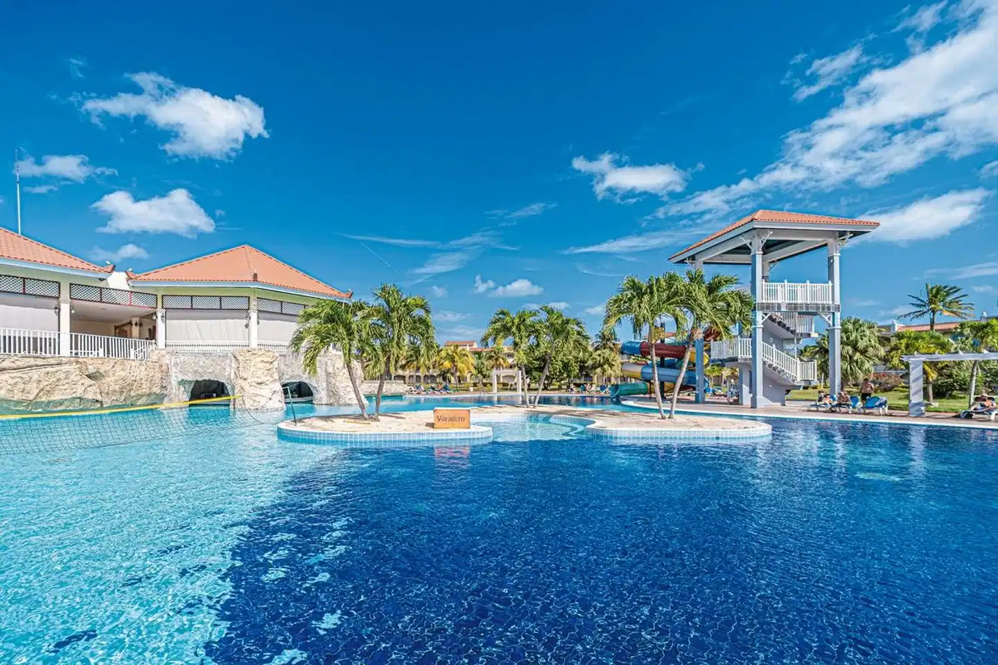 Resonance Varadero Pool