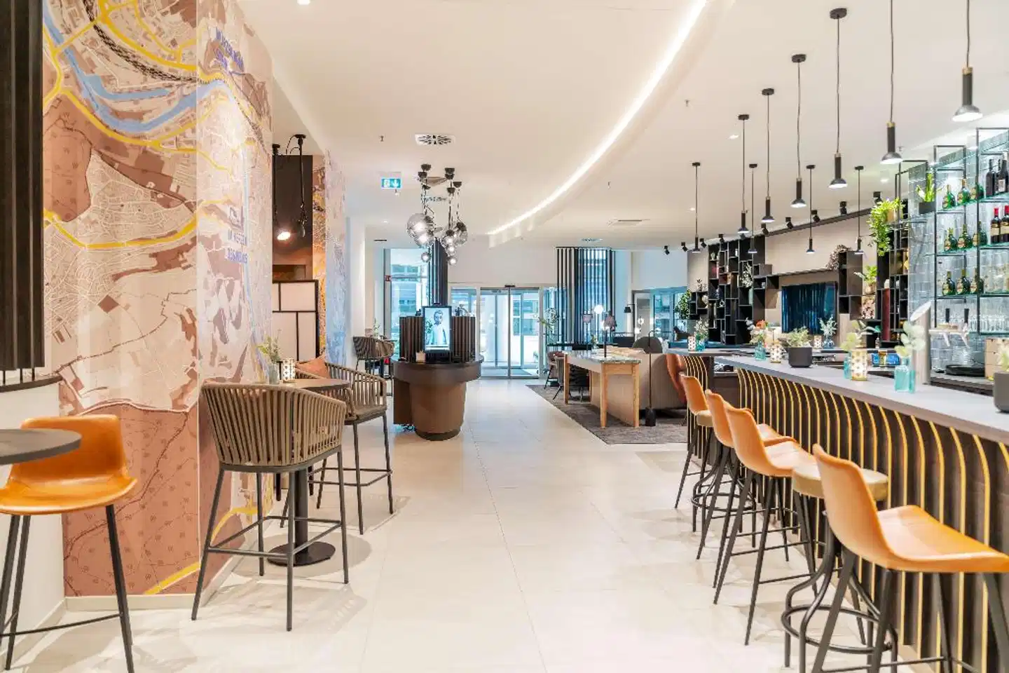 Premier Inn Würzburg Bar