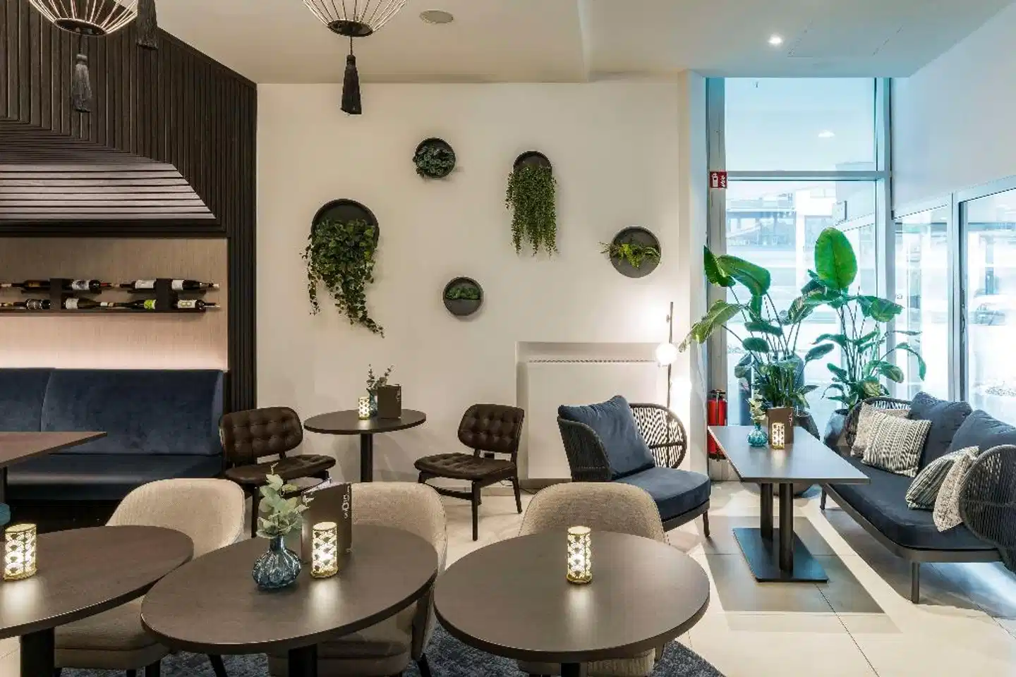 Premier Inn Würzburg Lobby