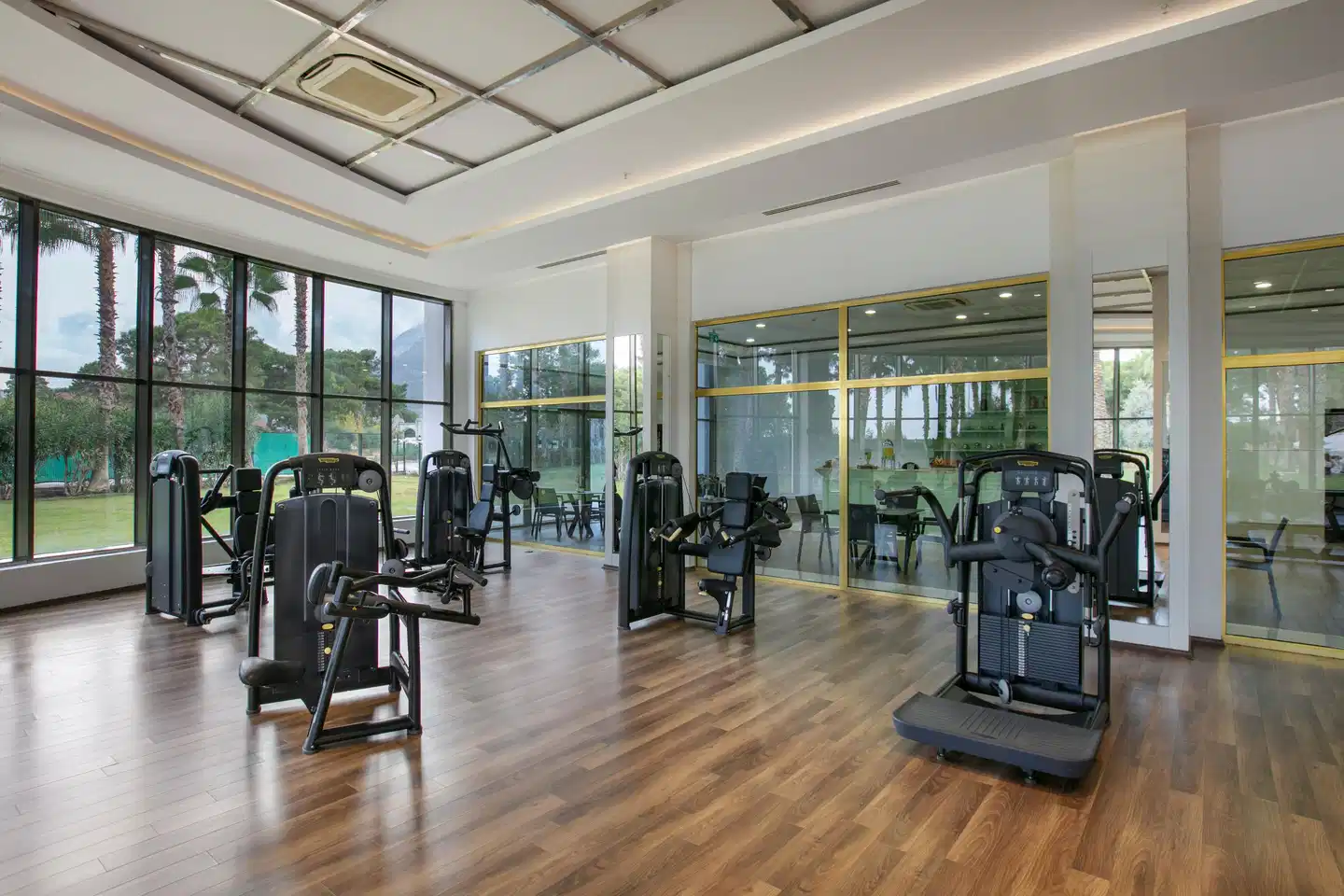 Juju Premier Palace Sport und Entertainment