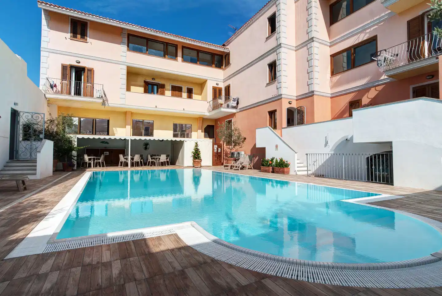 Residence Cristal Blu Pool