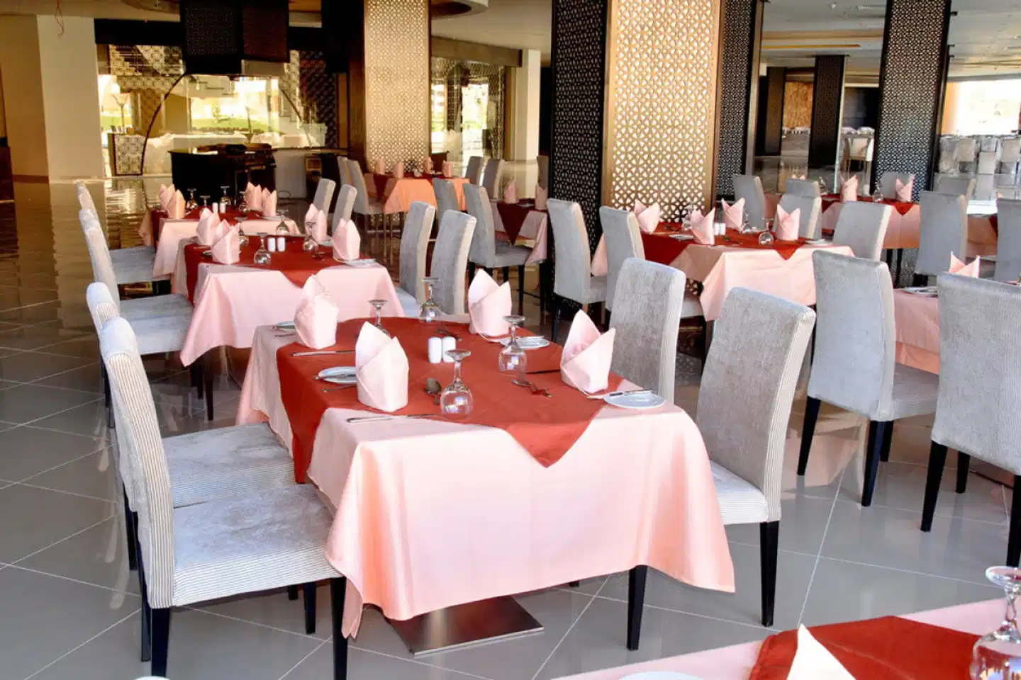 Jasmine Palace Resort Restaurant