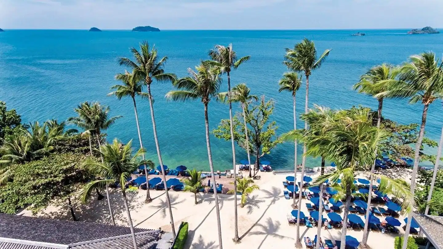 Awa Koh Chang Strand