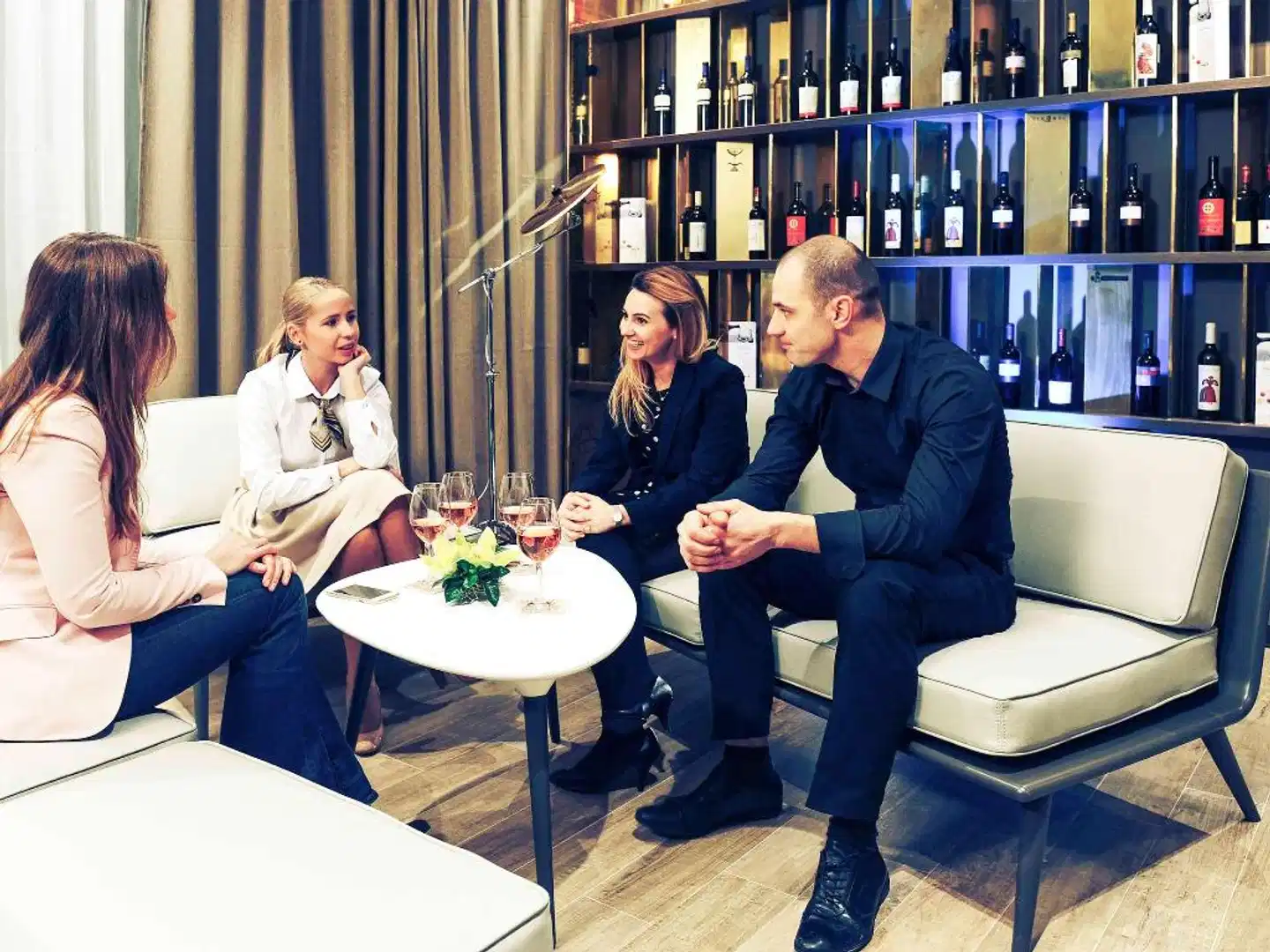 Mercure Bucharest City Center Bar