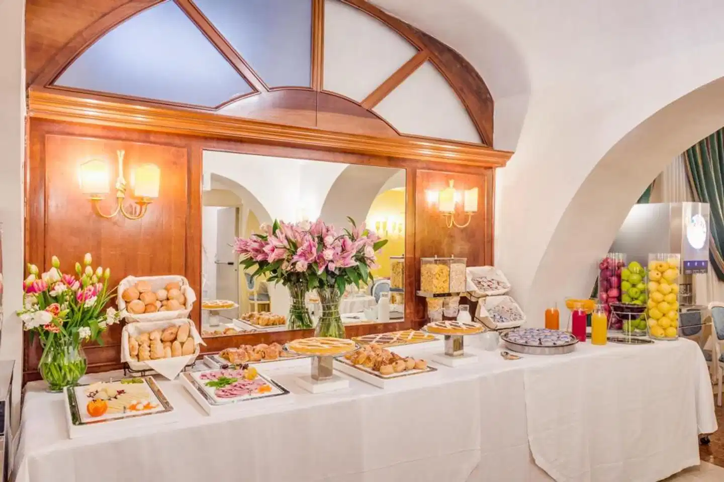 Raeli Hotel Floridia Restaurant