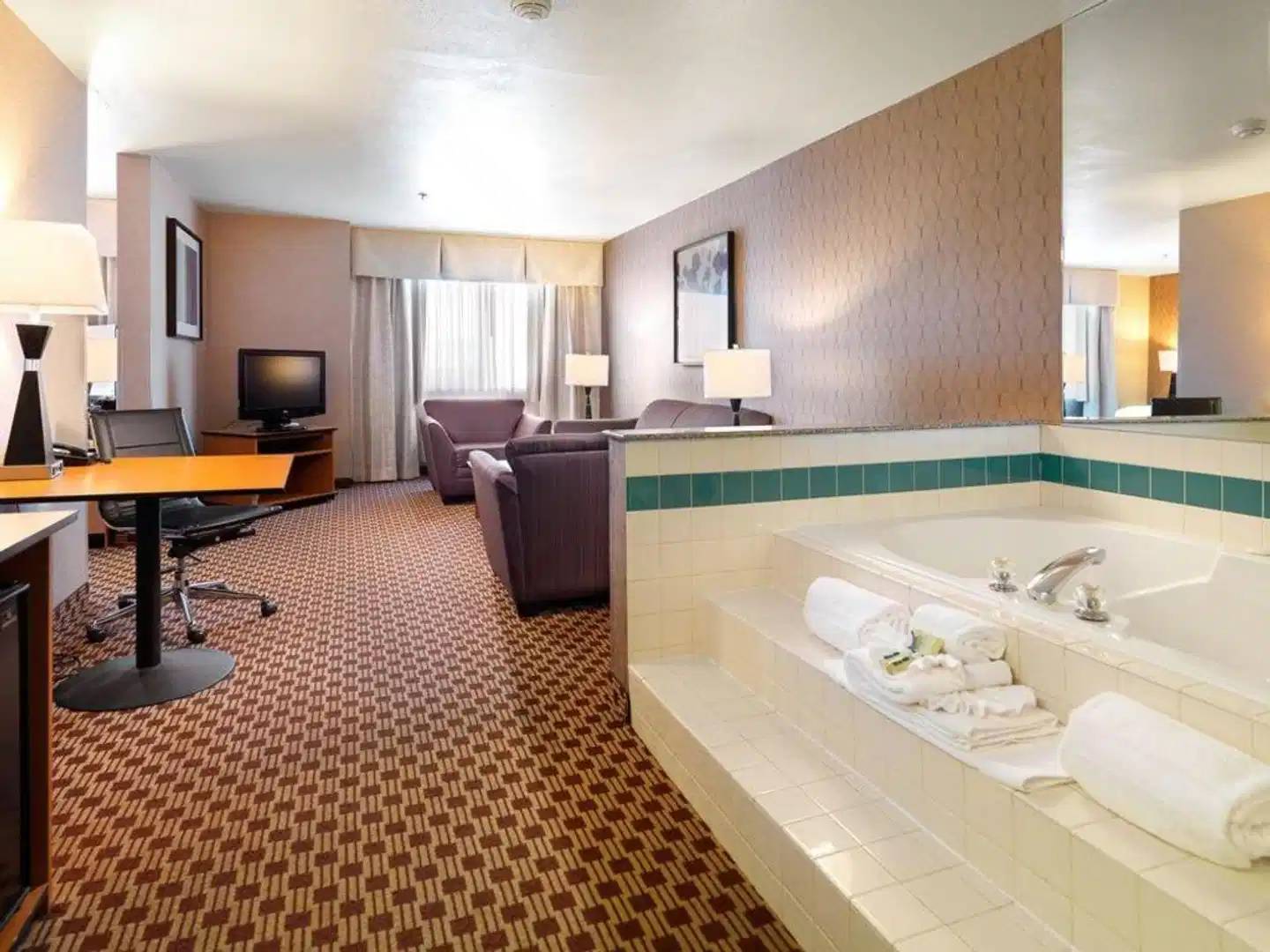 Crystal Inn Hotel & Suites - West Valley City Wohnbeispiel