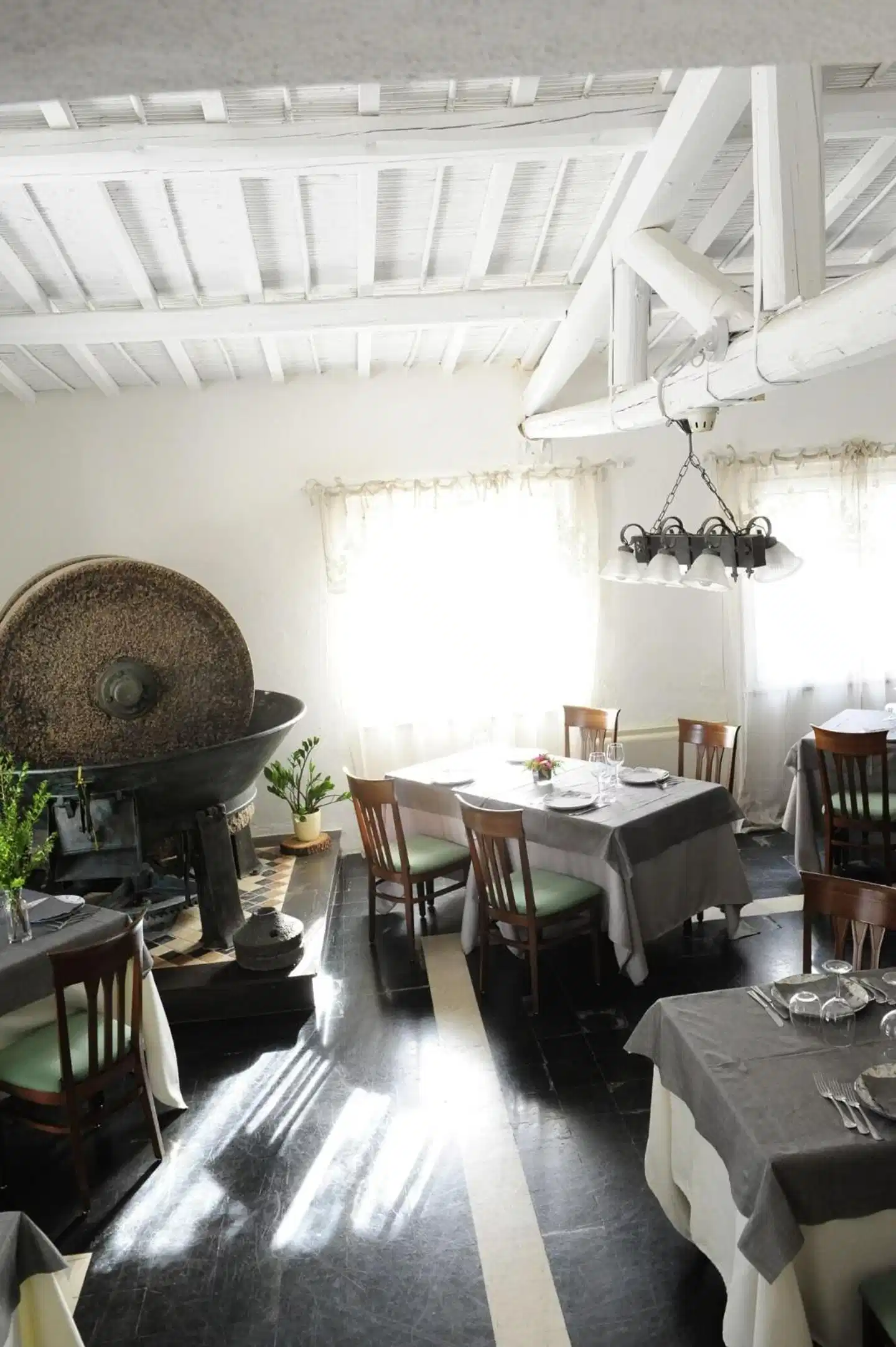 Sa Mola Villa Maria Francesca Restaurant