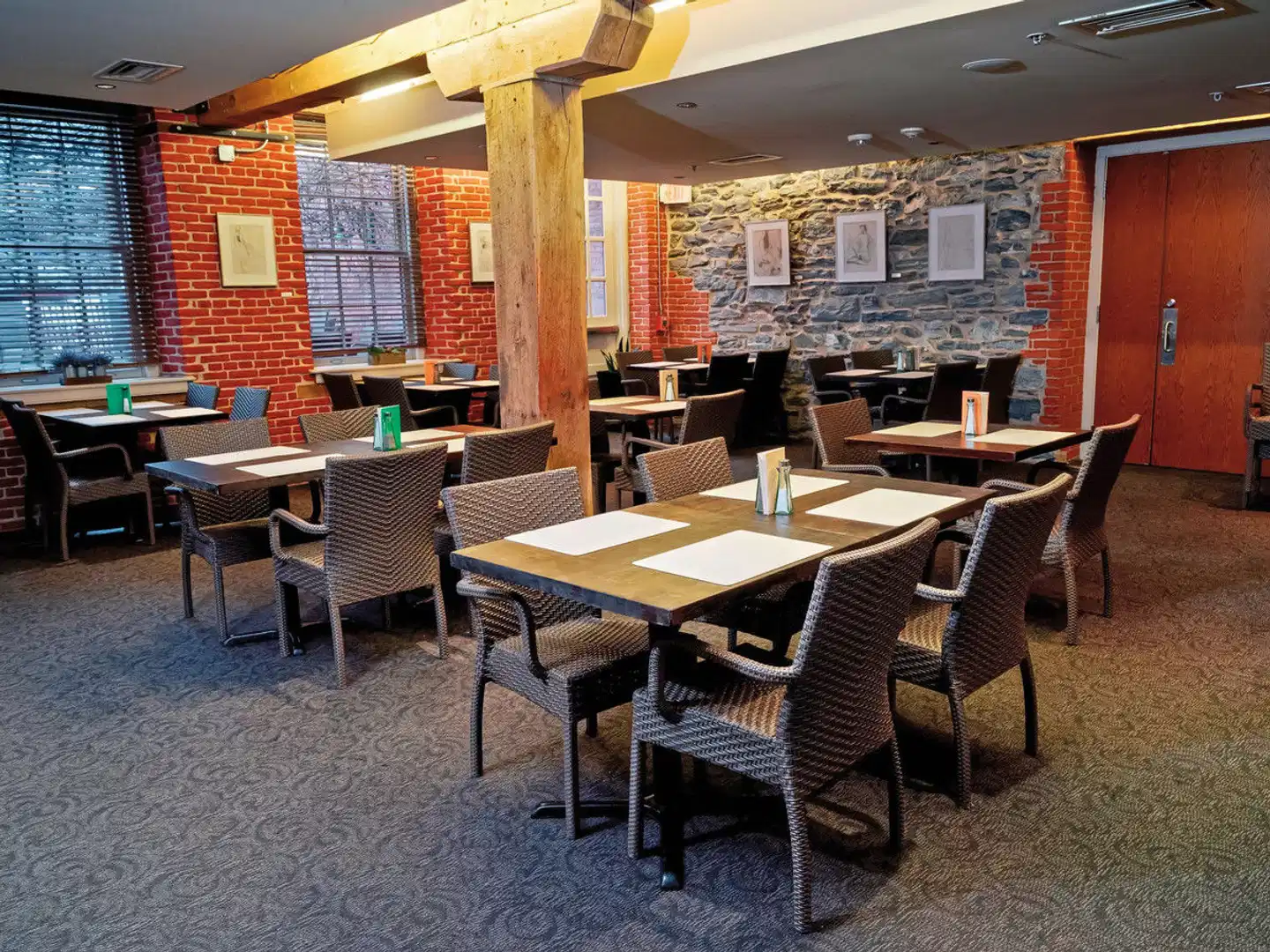 Lancaster Arts Hotel Restaurant