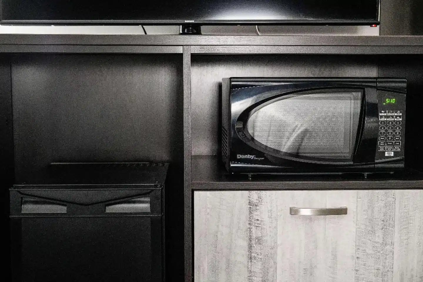 Best Western Plus Chocolate Lake Hotel Wohnbeispiel