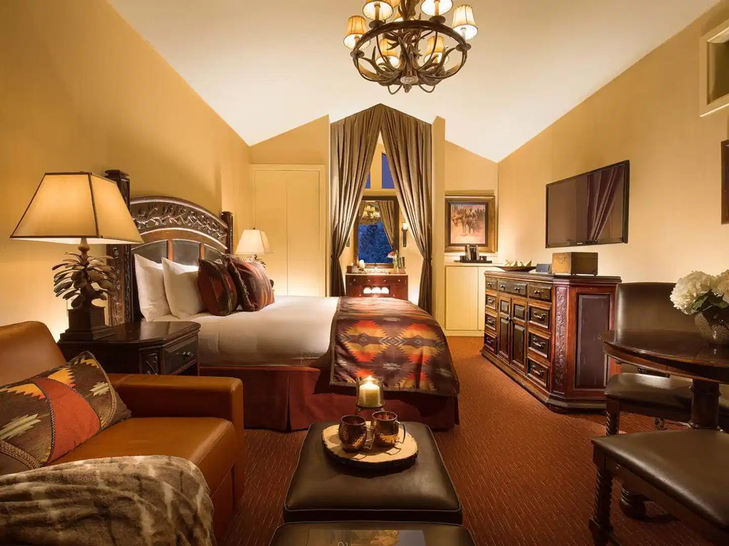 Rustic Inn Creekside Resort and Spa at Jackson Hole Wohnbeispiel