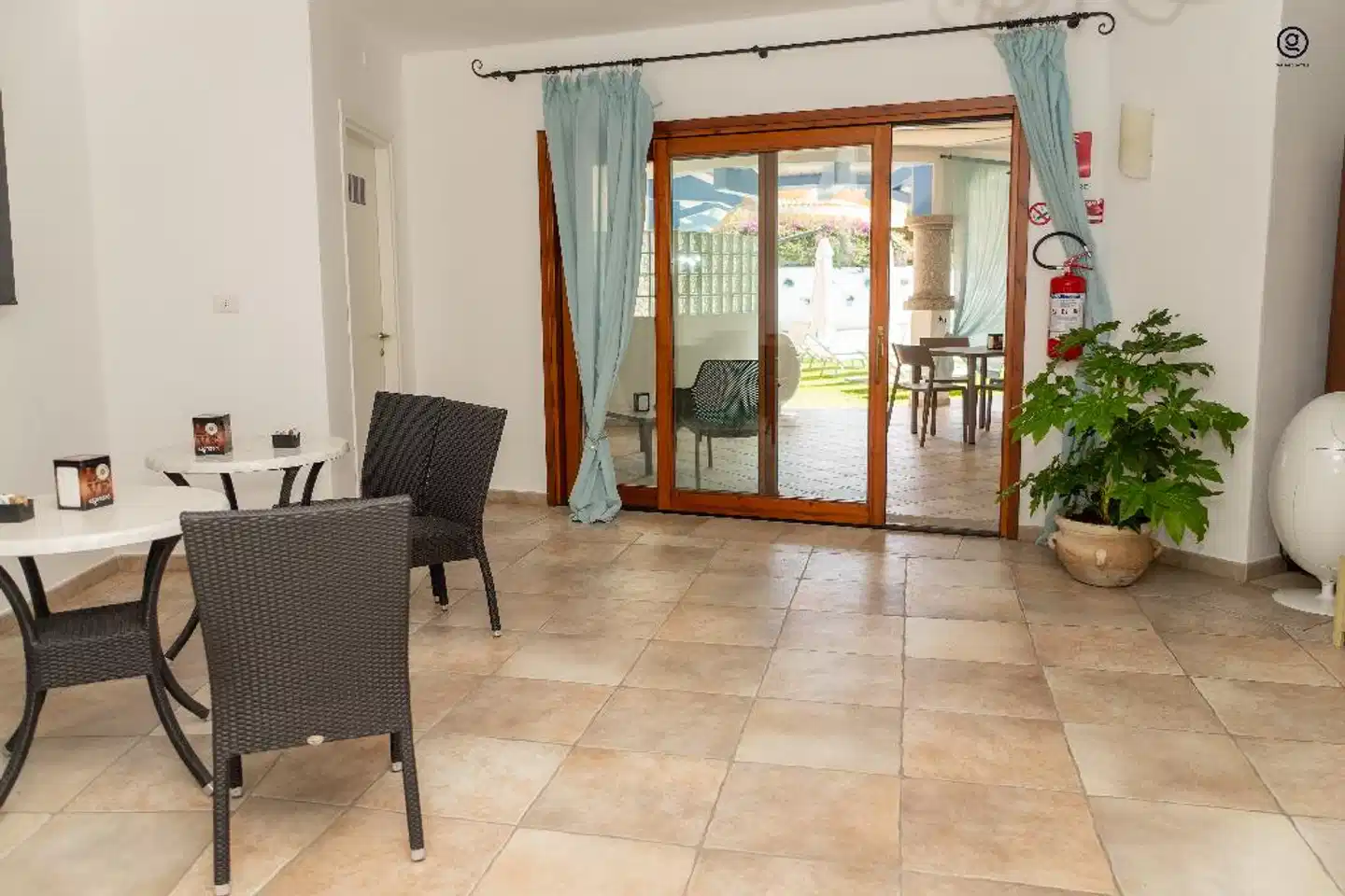 GH Diana Hotel Lobby