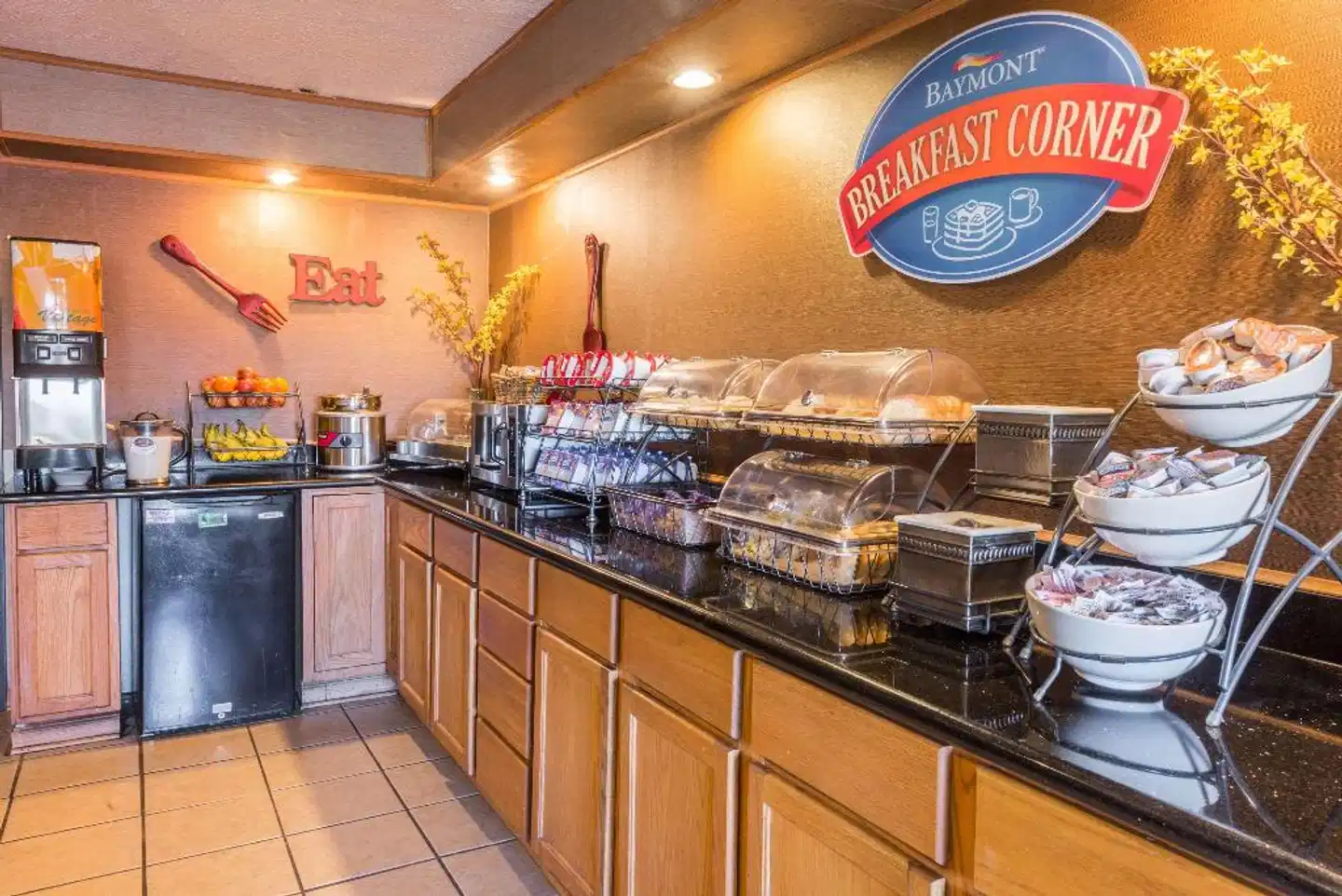 Baymont by Wyndham Lancaster Restaurant