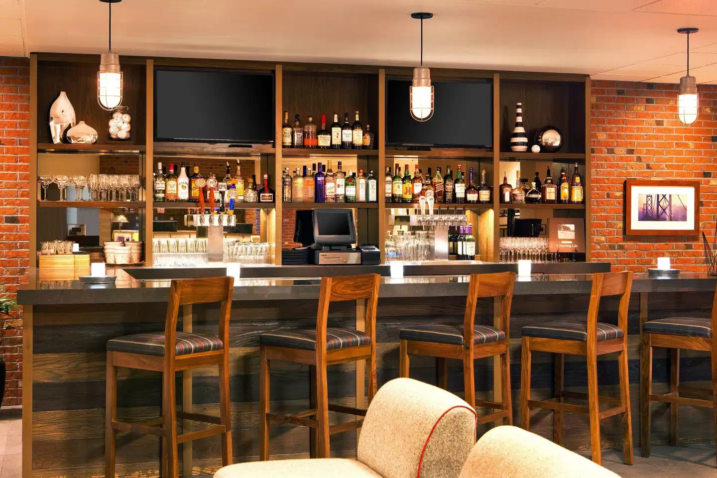 Four Points by Sheraton San Francisco Bay Bridge Bar