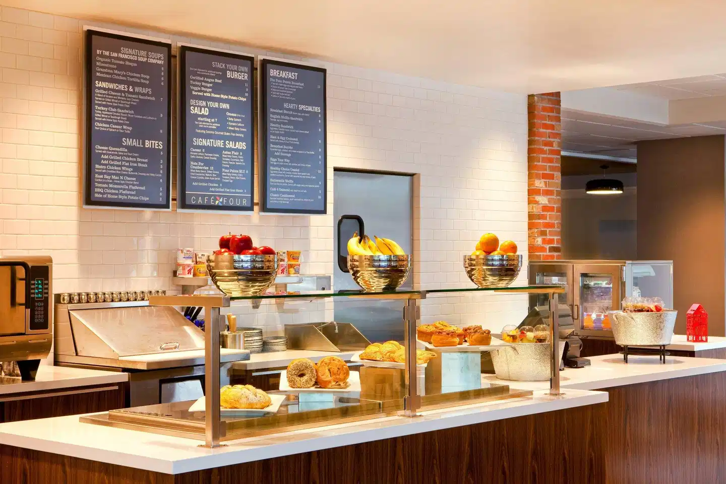 Four Points by Sheraton San Francisco Bay Bridge Restaurant