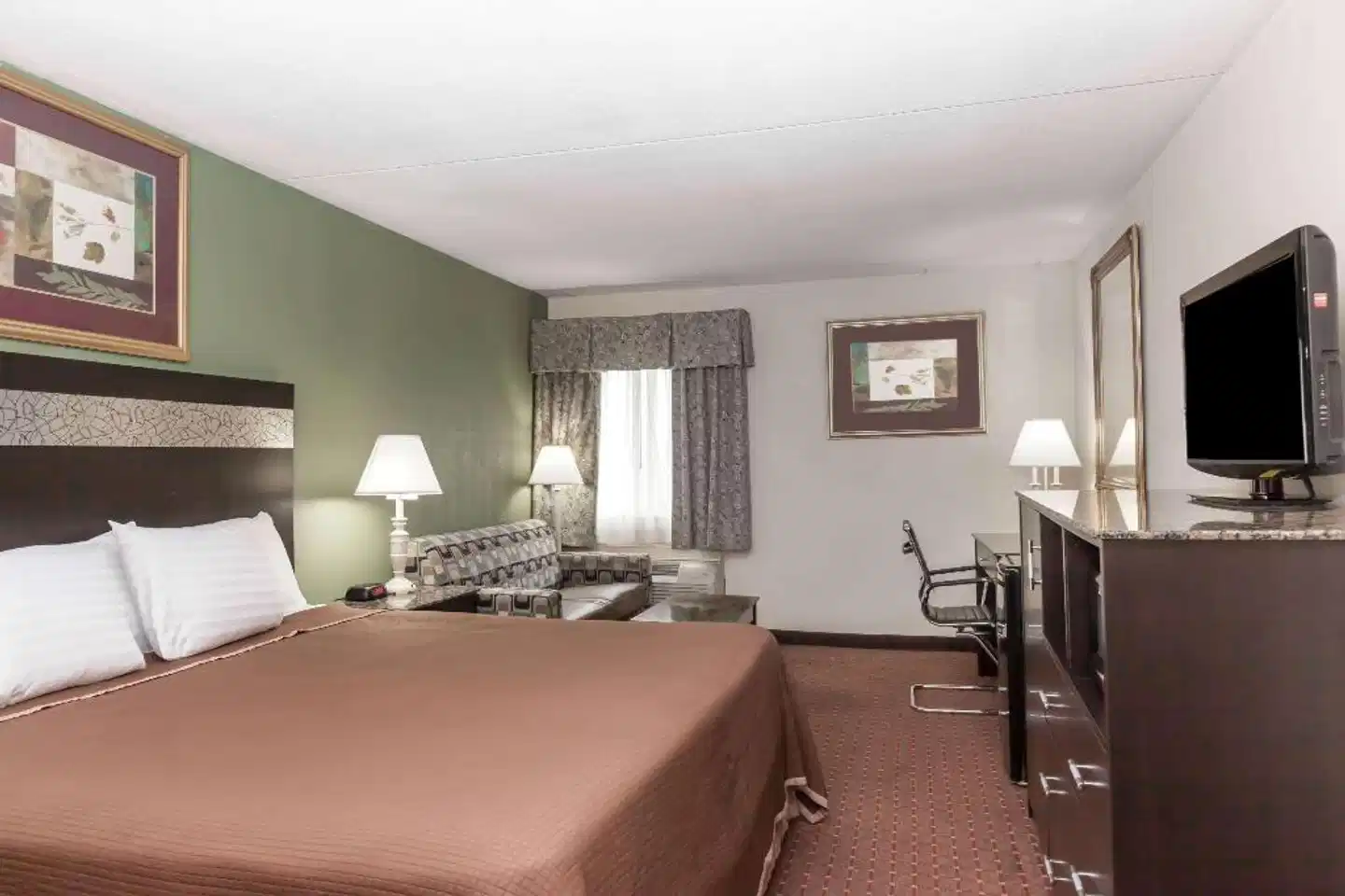 Howard Johnson by Wyndham Newark Airport Wohnbeispiel