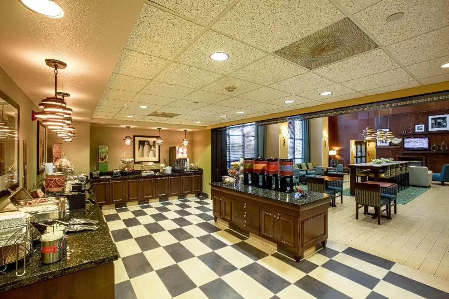Hampton Inn & Suites Sacramento-Elk Grove Laguna I-5 Bar