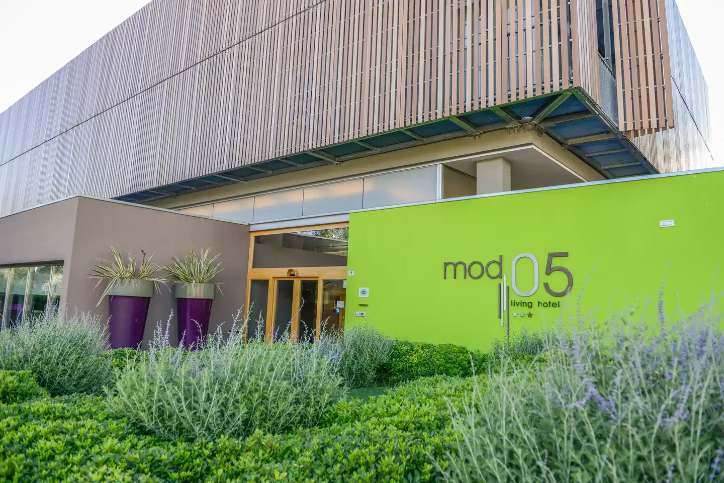 Mod 05 Living Hotel Aussenansicht