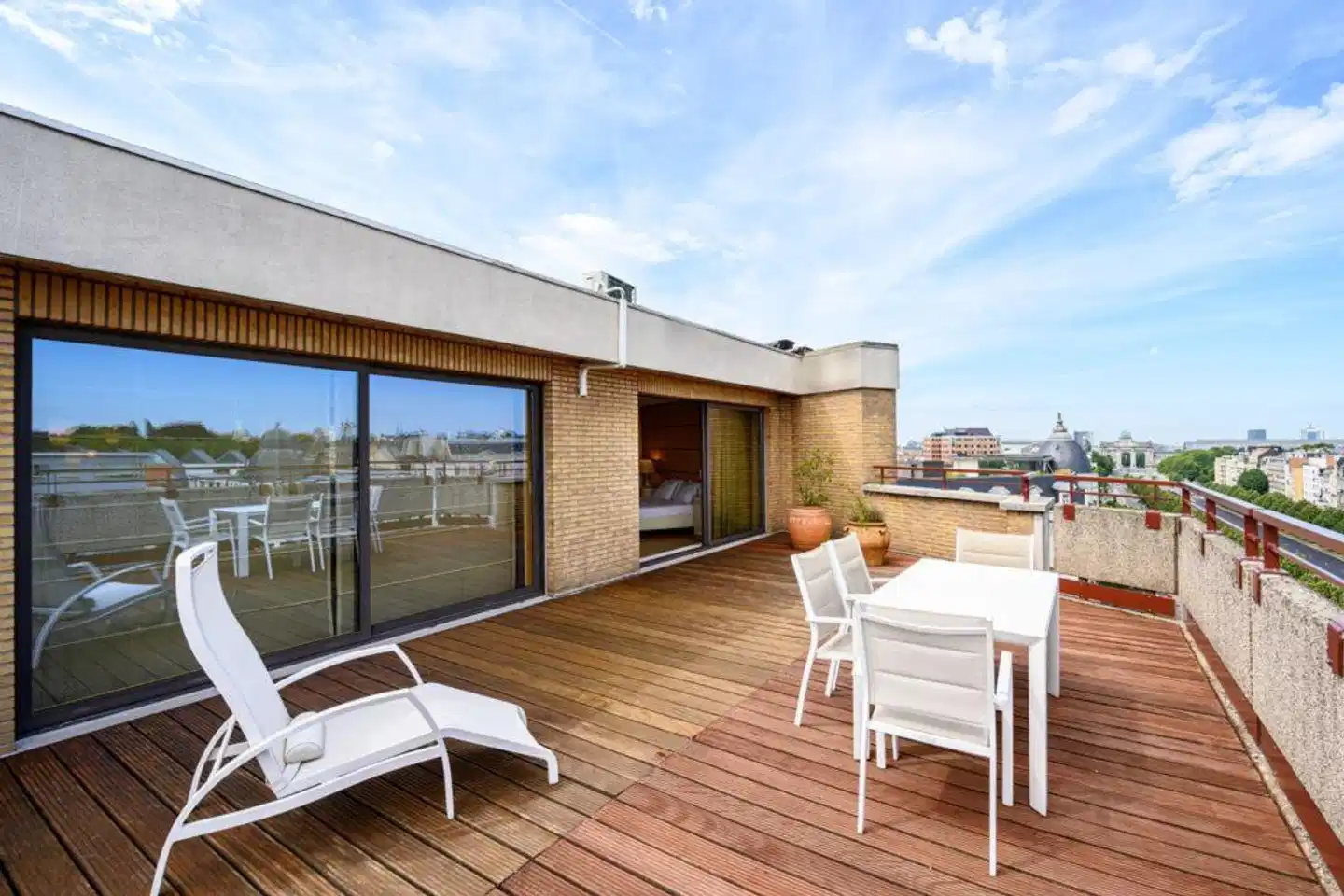 B-Aparthotels Montgomery Terrasse