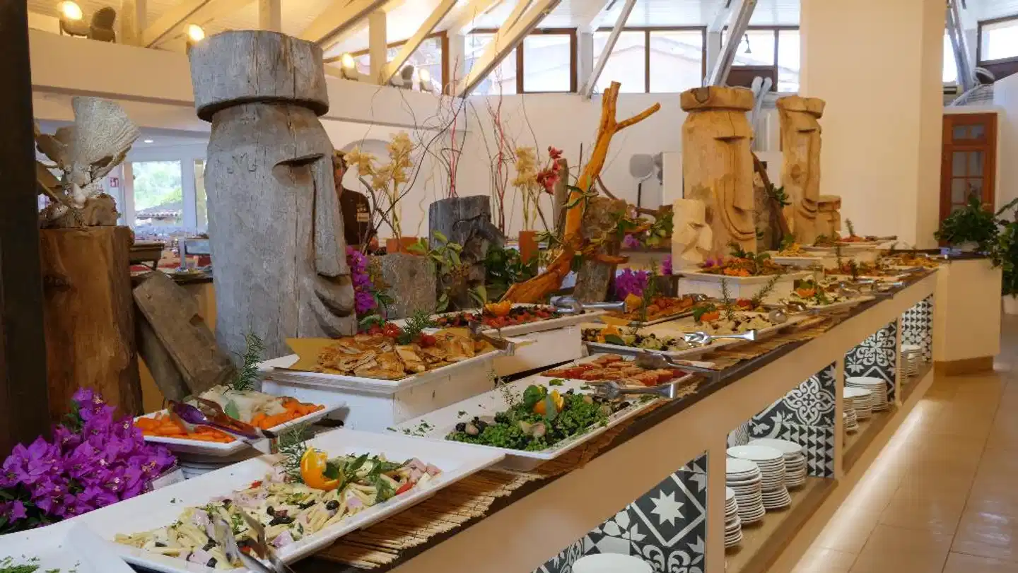 Club Esse Cala Bitta Restaurant