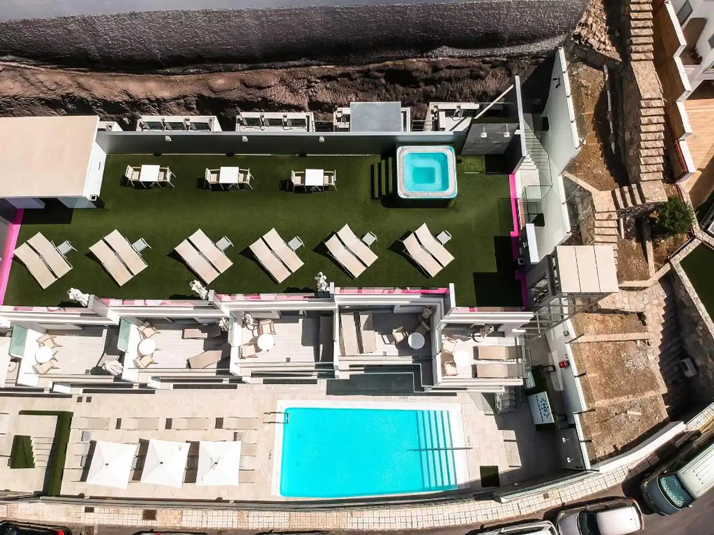 IG NACHOSOL Premium - Adults Only Pool