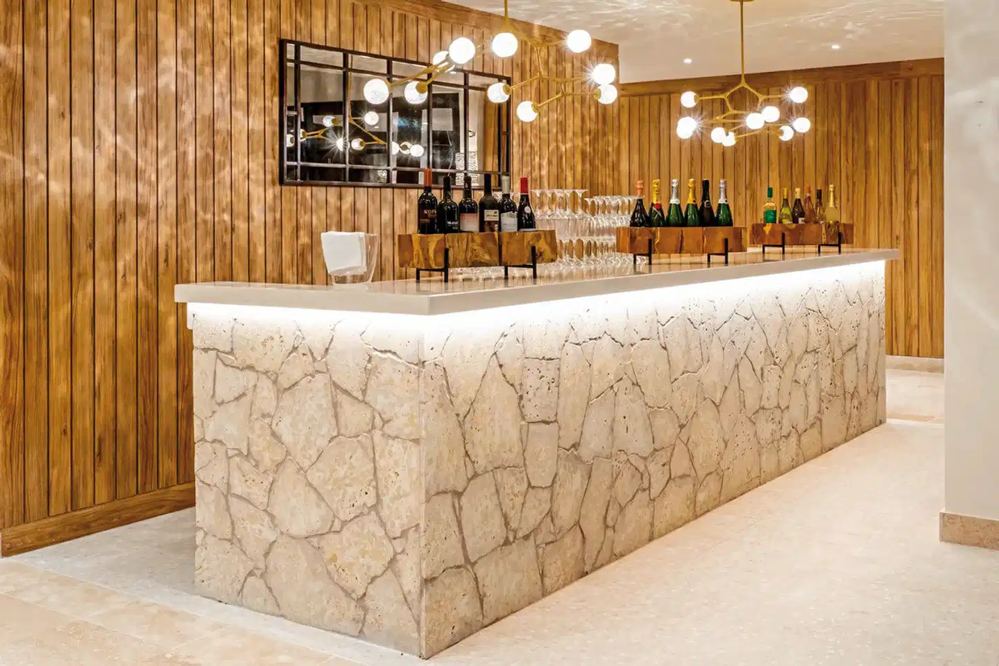 Zoëtry Curaçao Resort & Spa Bar