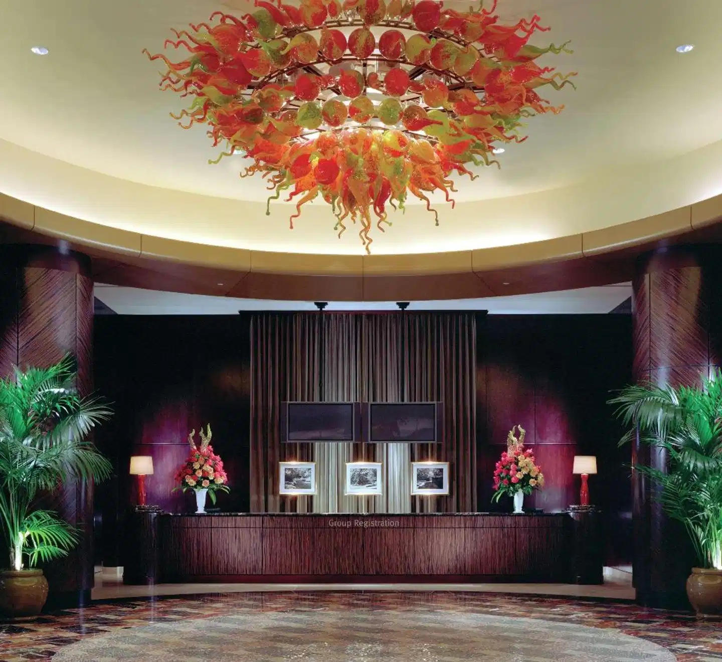 Hilton Americas Houston Lobby
