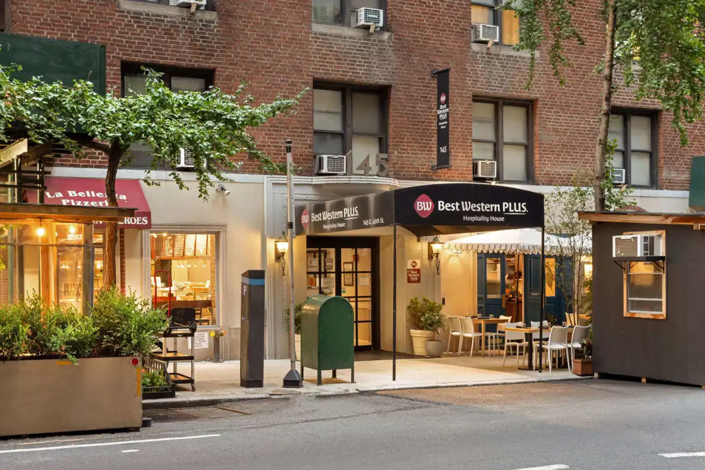 The Bayard Hotel (ex. Hospitality House Hotel) Aussenansicht