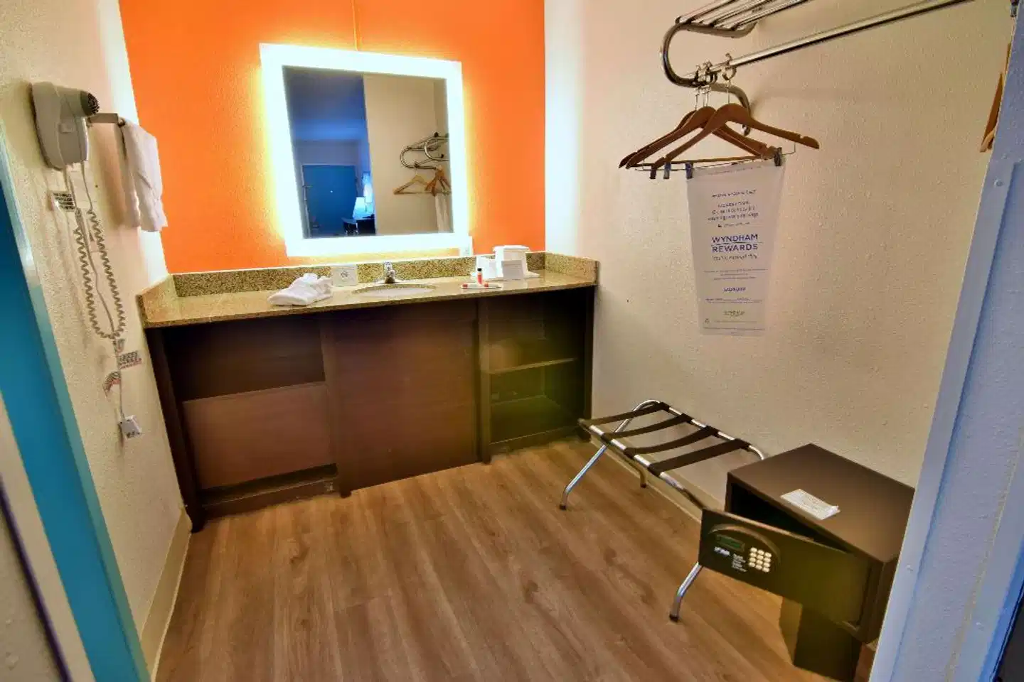 Howard Johnson by Wyndham Ocala FL I-75 Wellness