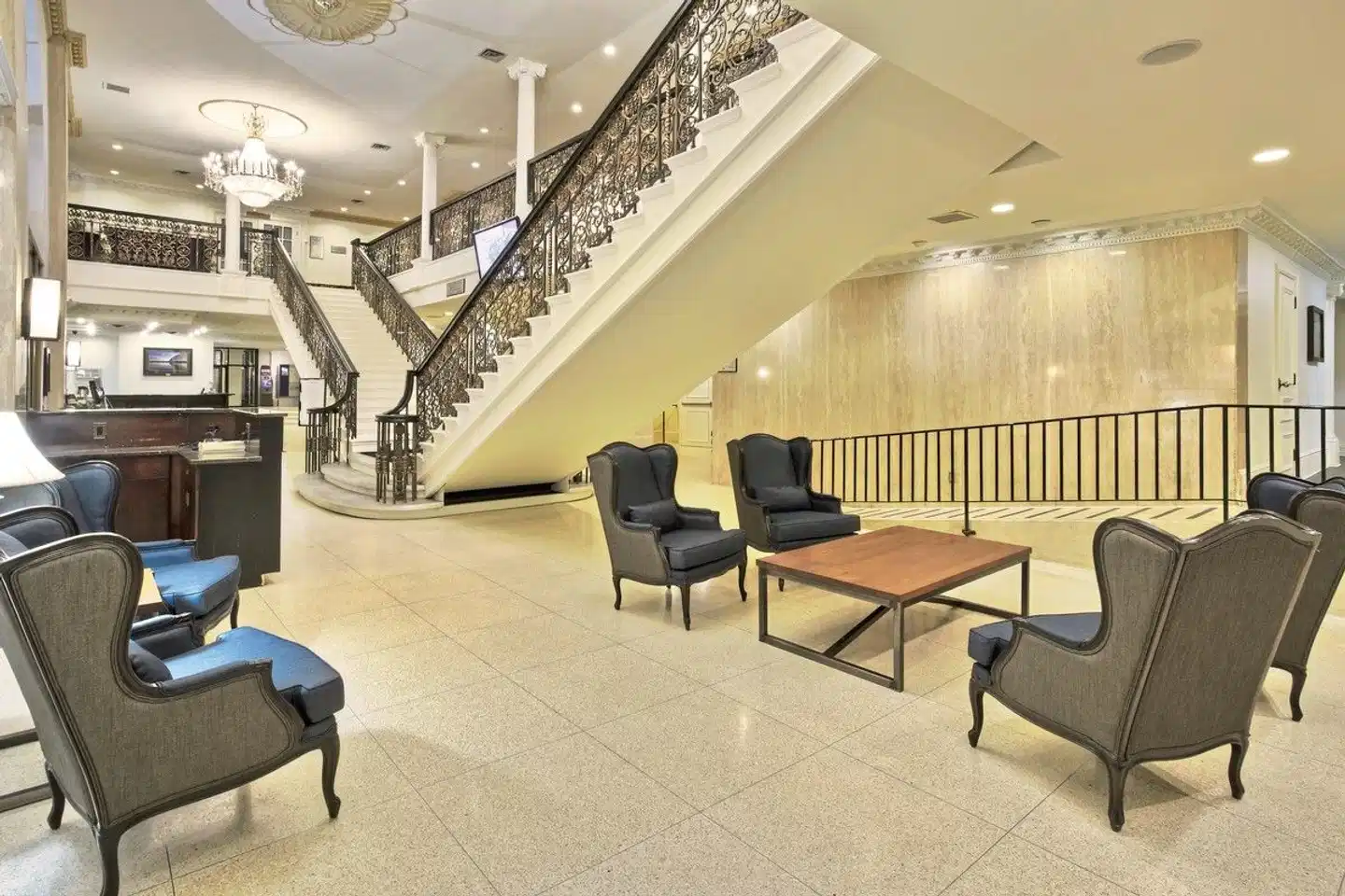 Crowne Plaza Fredericton Lord Beaverbrook Lobby