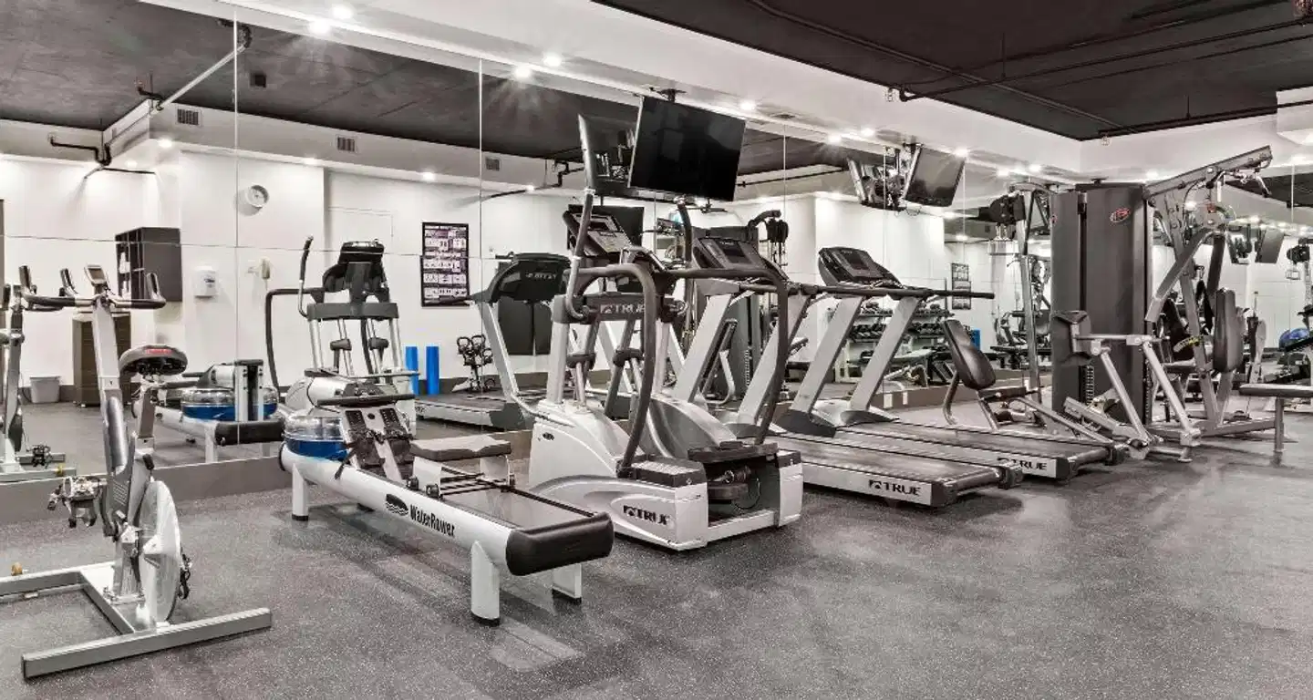 Best Western Premier Calgary Plaza Hotel & Conference Centre Sport und Entertainment