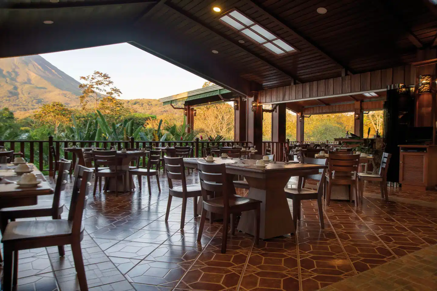 Arenal Manoa Resort & Hot Springs Restaurant