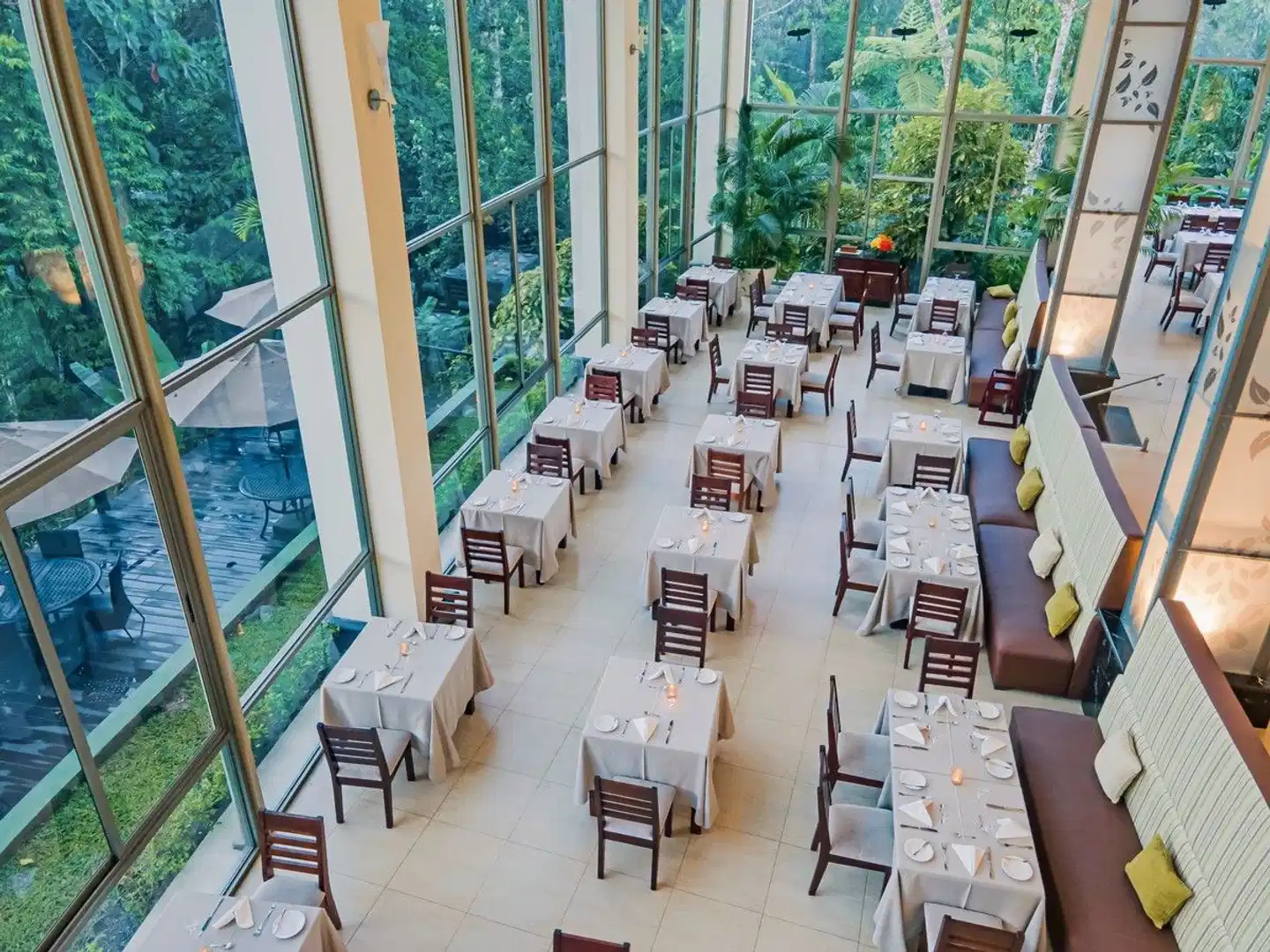 Lomas del Volcan Restaurant