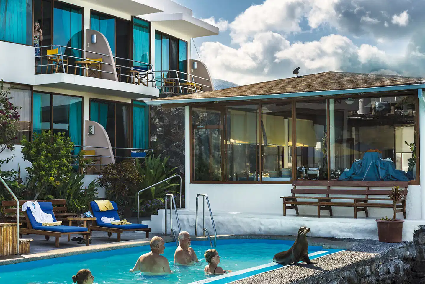 Solymar Galapagos Pool