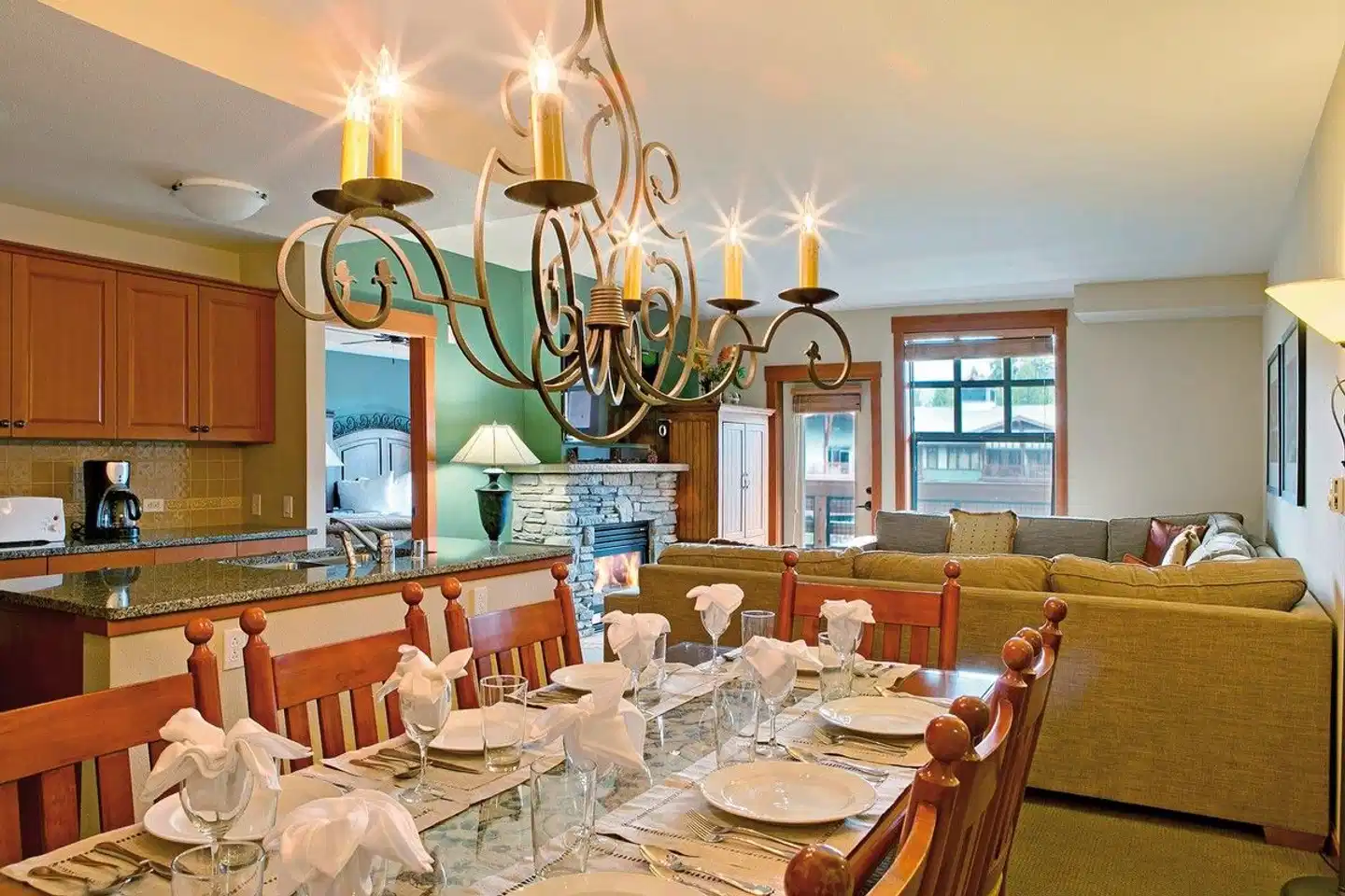 The Village Lodge Mammoth Lakes Restaurant