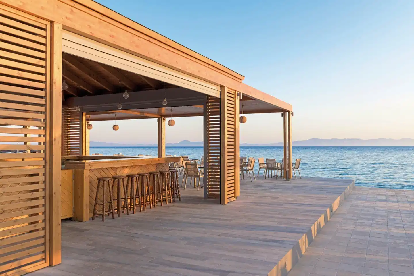 Avra Beach Resort Terrasse